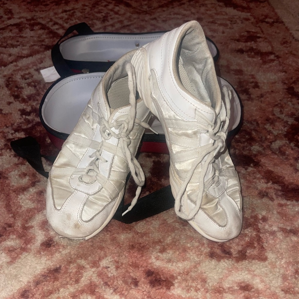 ☆Nfinity Evolution Cheer Shoes☆